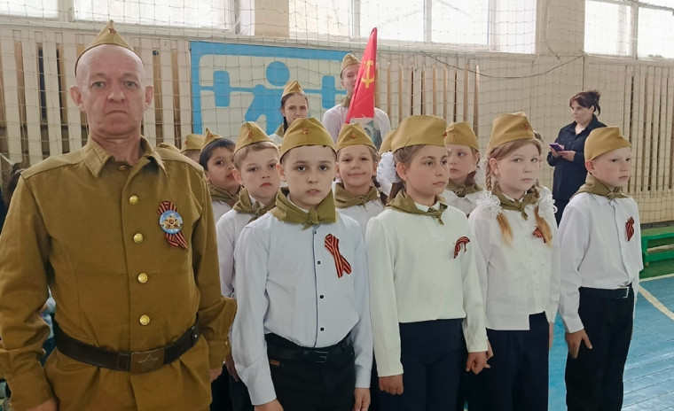 Смотр строя и песни 2025.